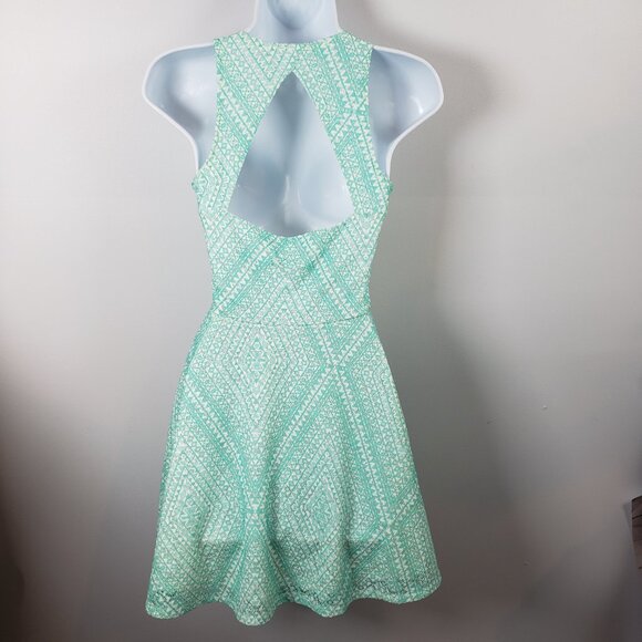 Aeropostale Skater Dress Juniors Small Sleeveless Open Back Green /A235 - Picture 4 of 7